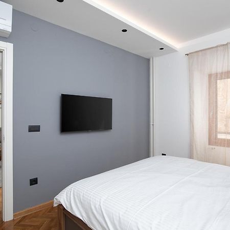 Sena Luxury Apartments Пула Екстериор снимка