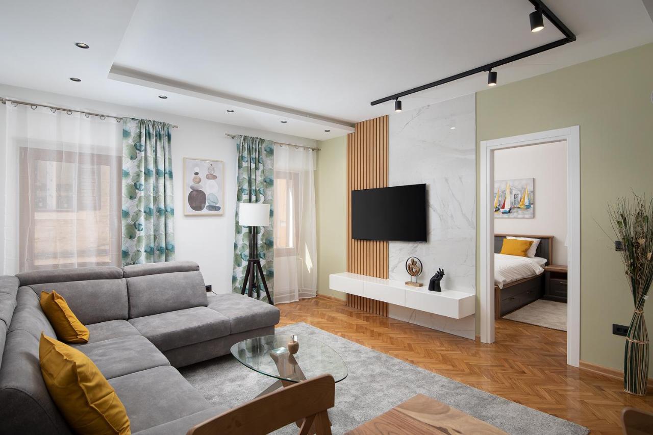 Sena Luxury Apartments Пула Екстериор снимка