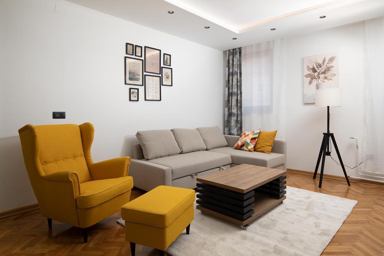 Sena Luxury Apartments Пула Екстериор снимка